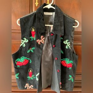 Dressbarn Christmas Vest Size Large NWT